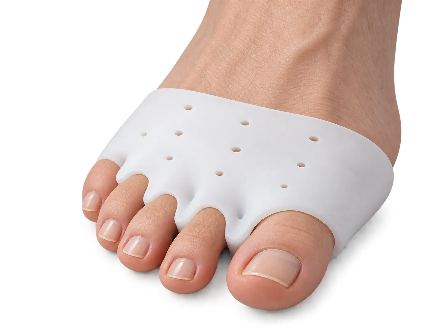 Gives Toes Their Space Back